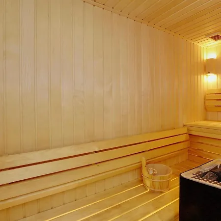 Maison De Village Au Coeur Du Praz Avec Sauna Et Garage - Fr-1-772-4 *